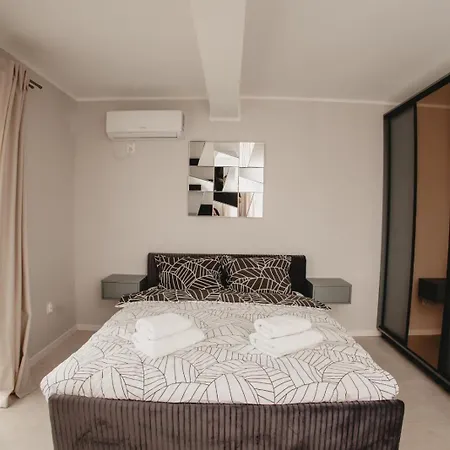 White House Iris Napoca - 2 - Parcare Gratuita, Self Check In 24h, Aeroport 15 Minute !