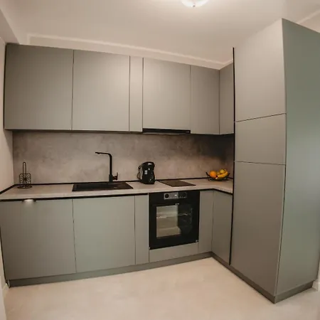 Apartment White House Iris Napoca - 2 - Parcare Gratuita, Self Check In 24h, Aeroport 15 Minute ! *