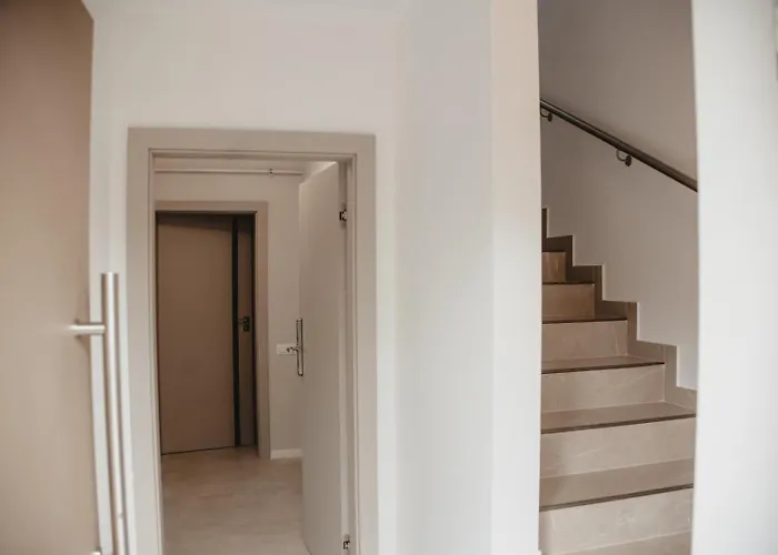 White House Iris Napoca - 2 - Parcare Gratuita, Self Check In 24h, Aeroport 15 Minute ! *